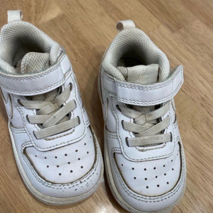 Baskets nike 22 - photo numéro 4