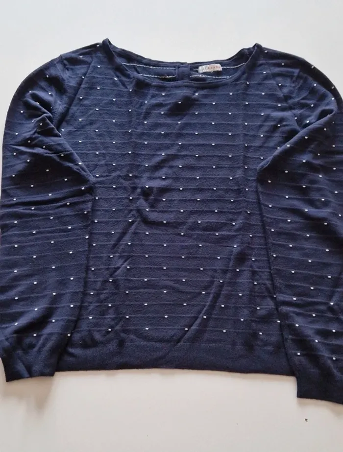 Petit pull fin bleu marine