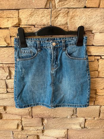 Jupe jean 8 ans Kiabi parfait état