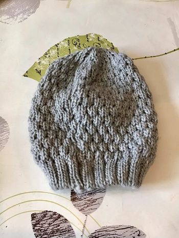 Bonnet en laine 8/12 ans gris