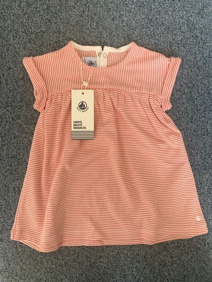 Robe rose et blanc neuve Petit Bateau
