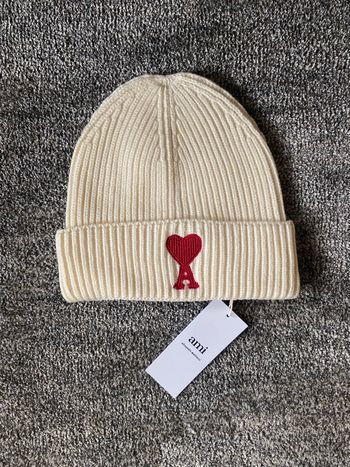 Bonnet AMI Paris Beige Neuf