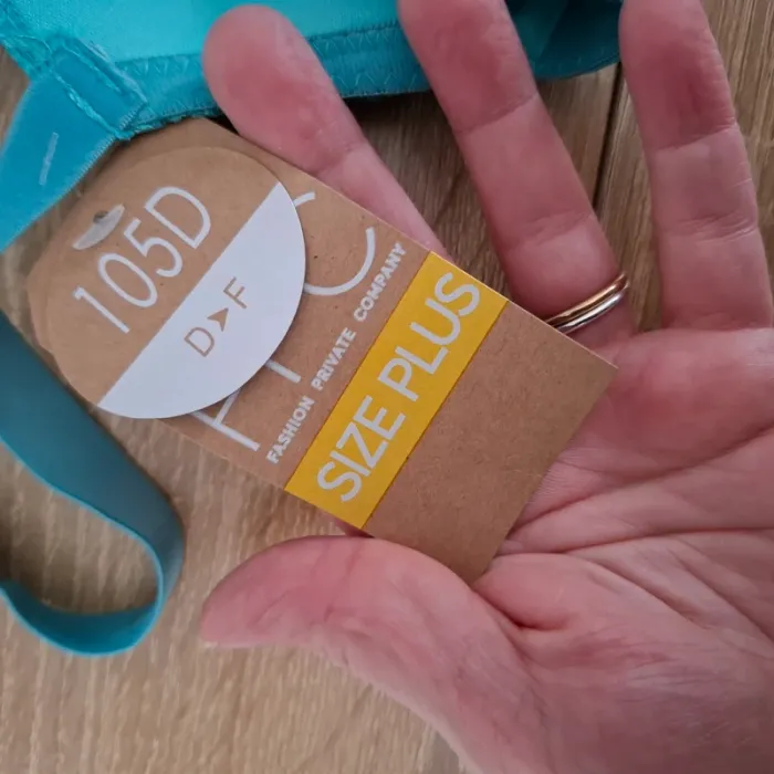 Soutien gorge neuf 105D - photo numéro 2