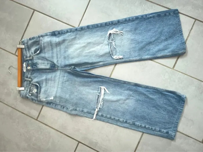 Jean 38 - photo numéro 5