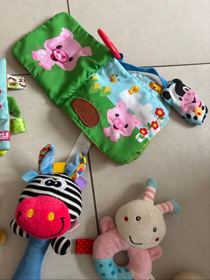 Lot jouets d’éveil de Bébé - photo numéro 5