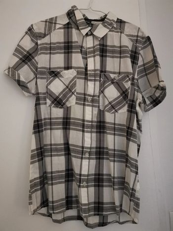 Chemise à carreaux taille M