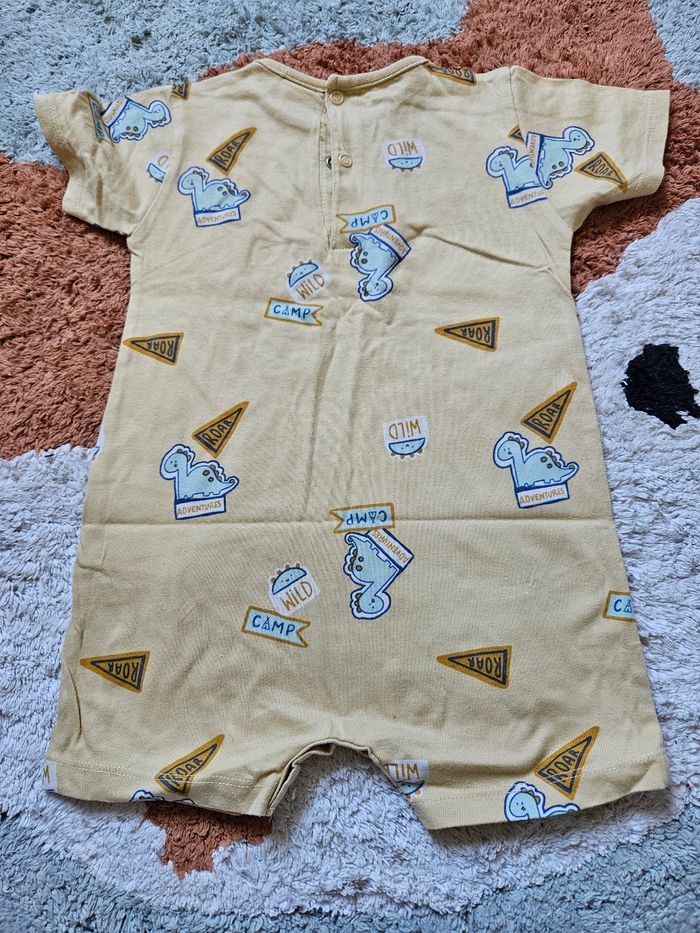 Combishort/barboteuse dinosaure- 18mois - photo numéro 3