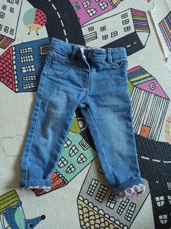 Jean très joli coeur bordeaux fleurs