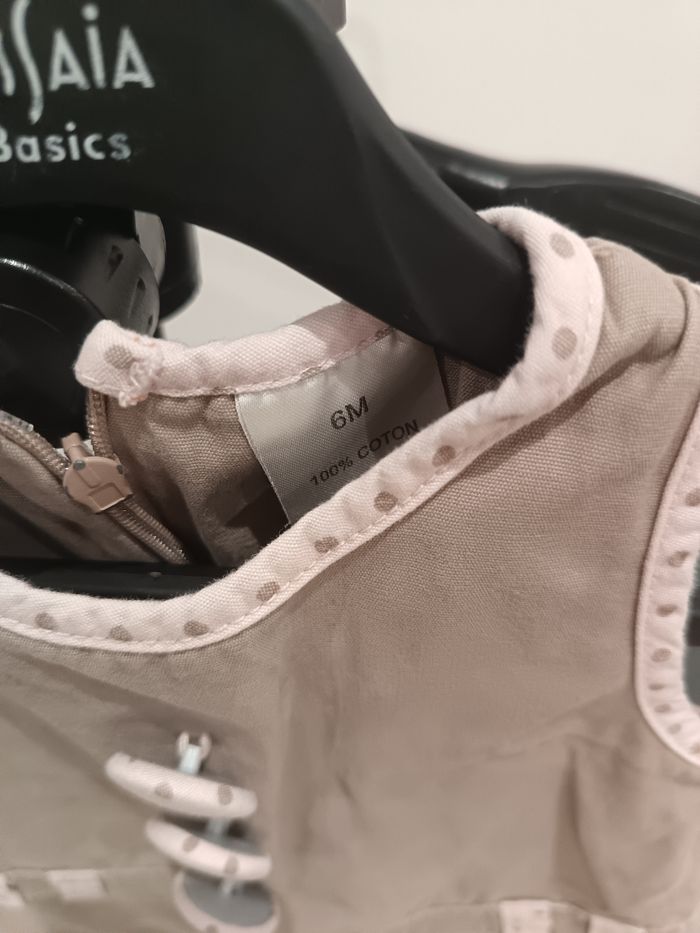 Robe 6 mois sans marque - photo numéro 3