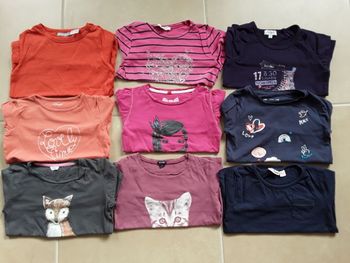 Lot de 9 t-shirts ML en TBE 6 ans fille