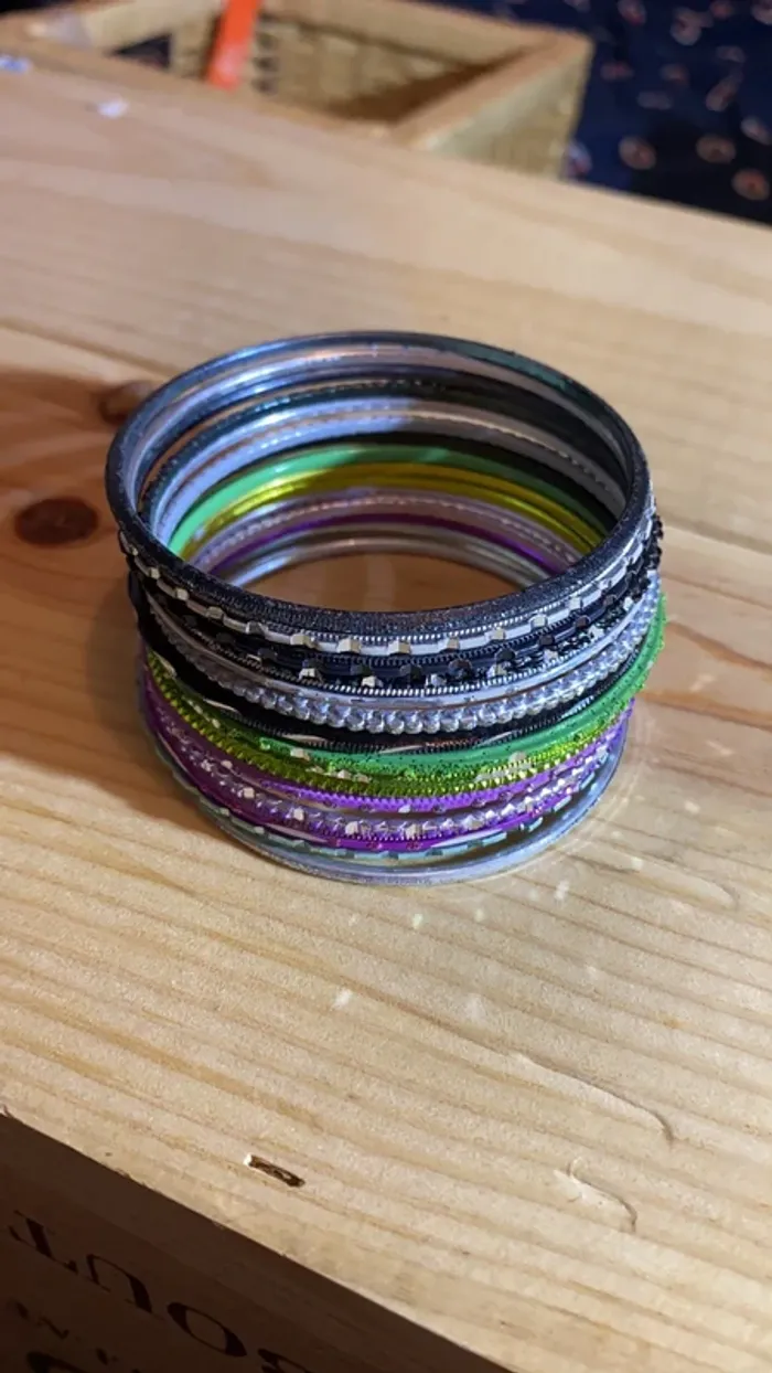 Bracelets brillants - photo numéro 2