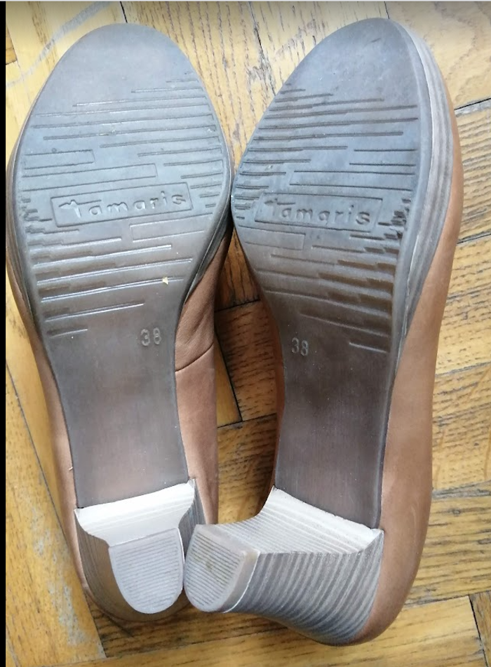 Escarpins cuir Tamaris en excellent état - taille 38 - photo numéro 5