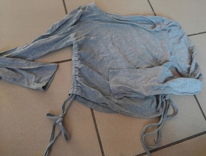 Crop top gris shein
