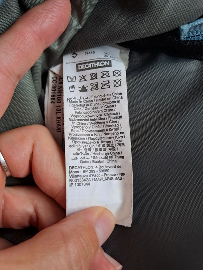 Petit sac à dos Quechua gris et bleu 10L - photo numéro 6