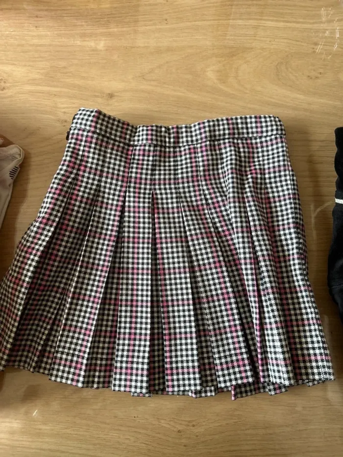 Lot vêtements 5 ans Fille 🧒 - photo numéro 4