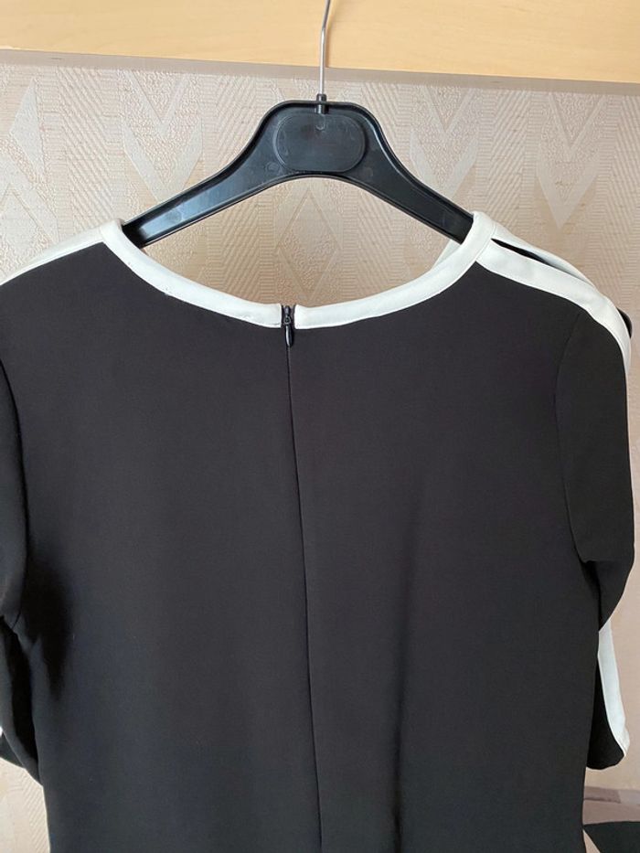 Superbe belle robe chic noire et blanche Mango taille XS - photo numéro 7