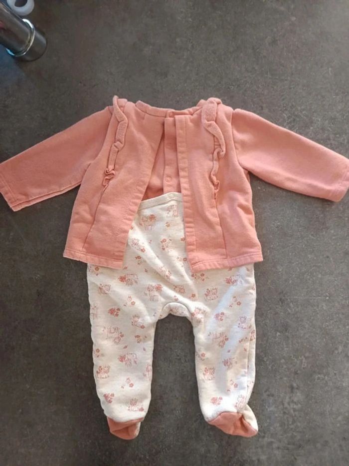 Pyjama "lovely" 6 mois - photo numéro 4