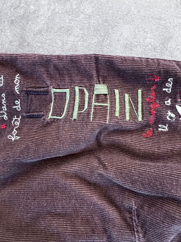 L'accompagner des petits : pantalon bébé en velours marron