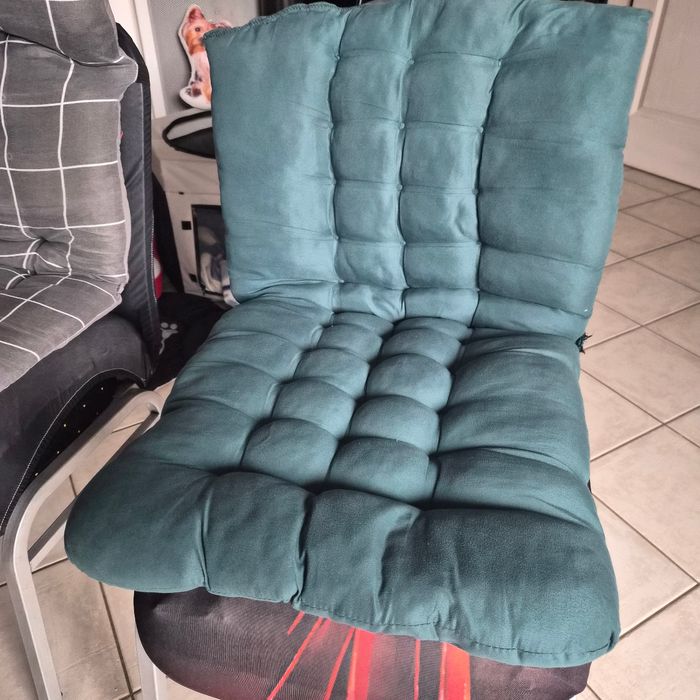 Coussins dessus de chaises - photo numéro 2
