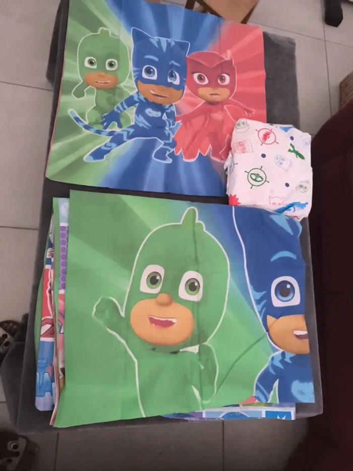 Ensemble parure de lit enfant pyjamasques pjmasks