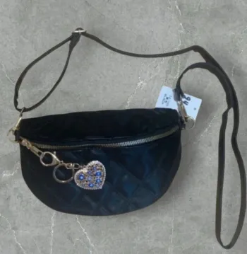 Sac noir porte des clés offerte 🍭🍭