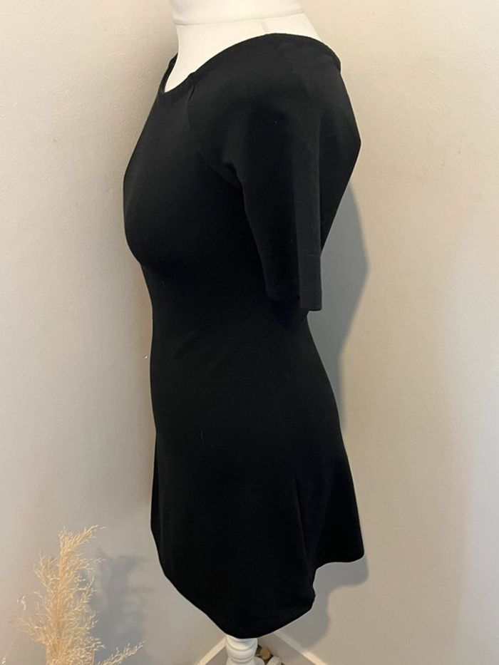 Robe noire cintrée Zara S - photo numéro 5