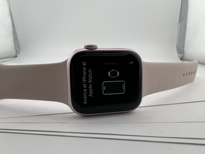 Apple watch série 9 gps cellular 45mm original avec tout les accessoires et emballage d'origine