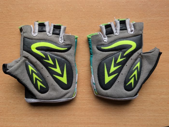Gants de vélo/ cyclisme enfant 5/6 ans - photo numéro 2