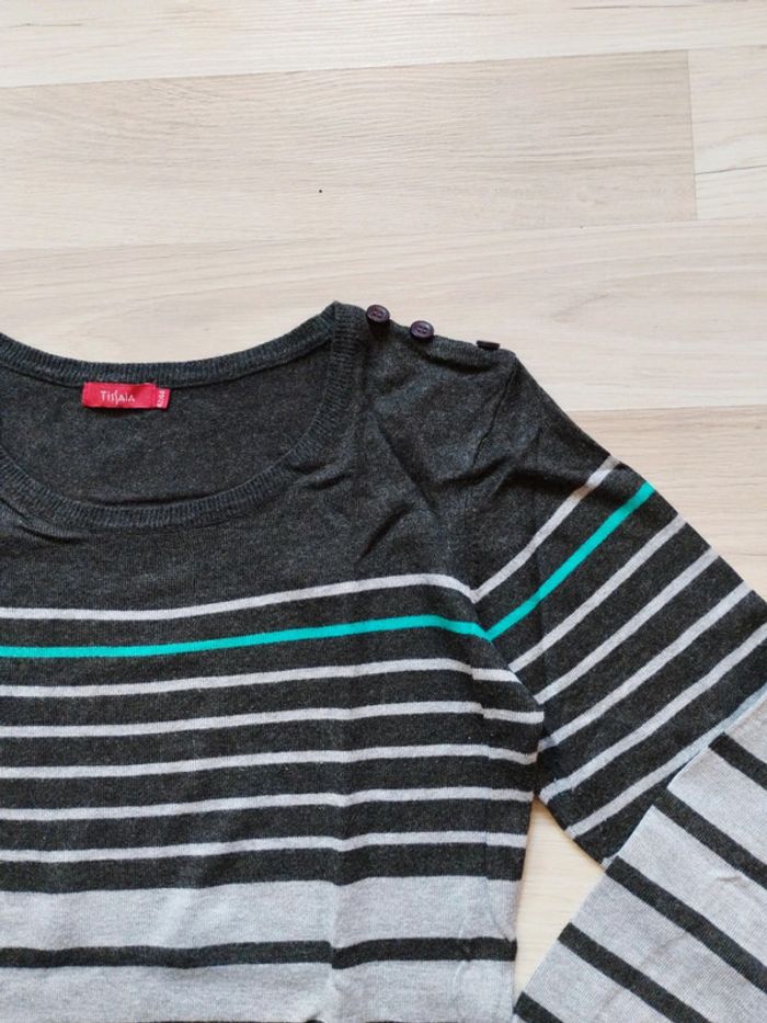 Pull rayé léger - photo numéro 2