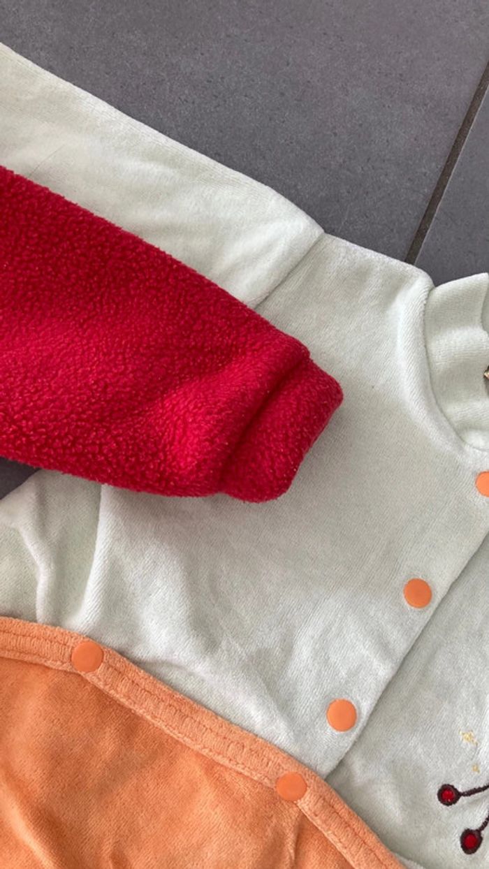 Lot ensemble nuit pyjama bébé 6 mois vêtement - photo numéro 6