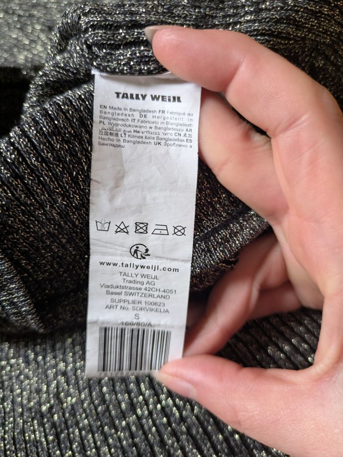 Robe grise pailletée - photo numéro 4