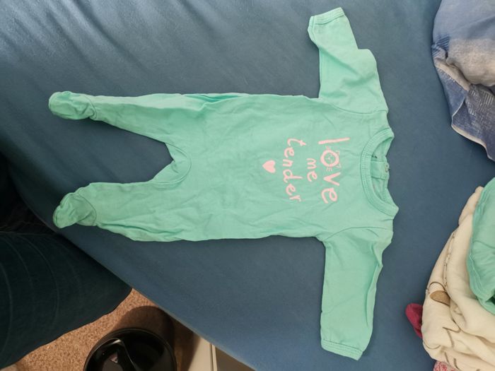 Lot 1 mois fille - photo numéro 8