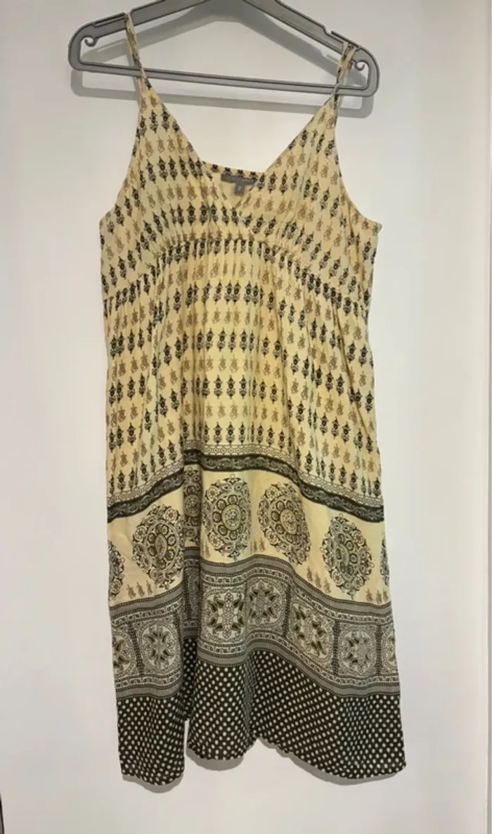 Robe imprimée bohème beige et noire – Taille 38