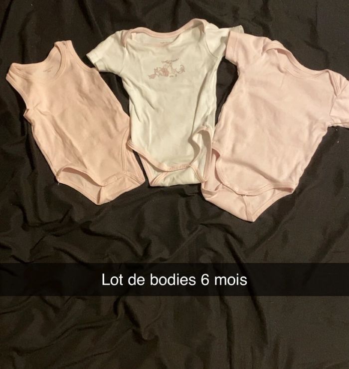 Lot de 6 bodies