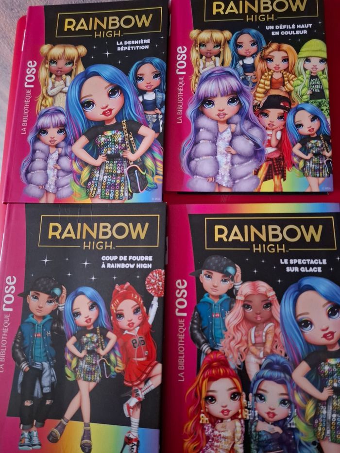 4livres rainbow high en très bon état