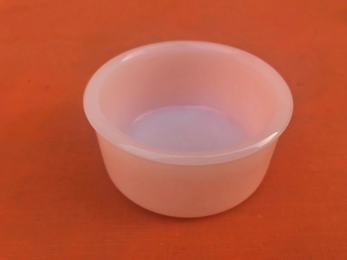 Années 1960  5 ramequins  Verre opalin coloré  Flanc Lyonnais  Arcopal France - photo numéro 6