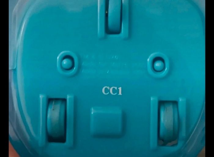 figurine bob monstre vs alien Macdonald 2009 - photo numéro 3