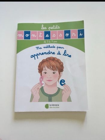 Lives TRÈS BON ÉTAT Les petits Montessori pour apprendre à lire  de 3 à 7 ans