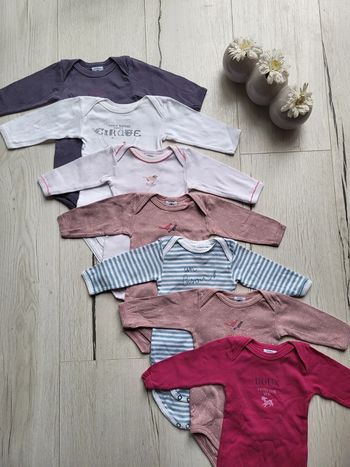 Lot de 7 bodys manches longues petit bateau fille 3 mois
