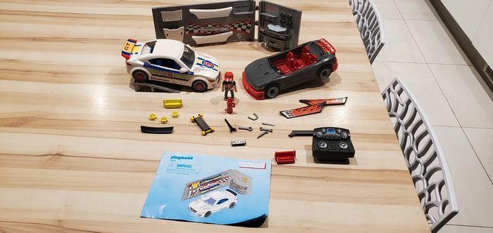 Lot 2 voitures tuning  incomplet 4365 et 4366 playmobil