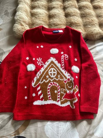 Pull rouge Noël