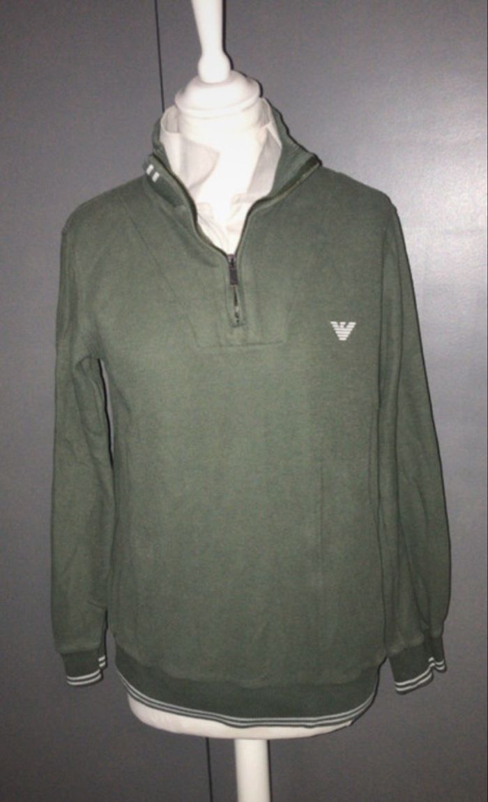🧥 Pull zippé Emporio Armani vert kaki – Taille M