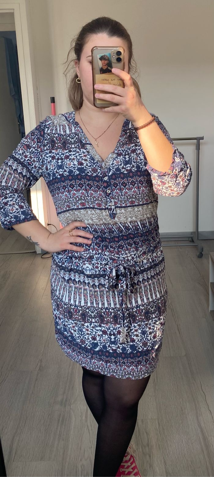 Robe à motifs