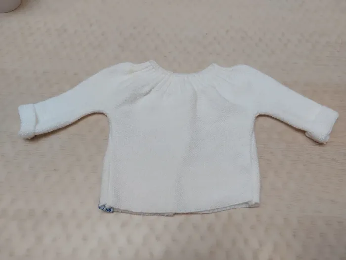 Gilet naissance-1mois - photo numéro 2