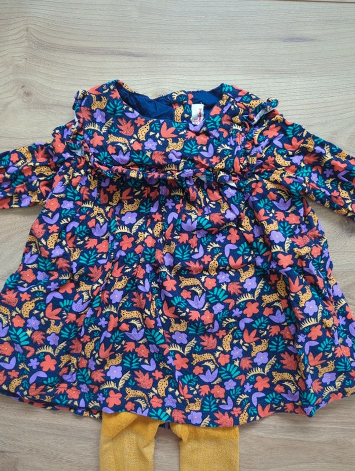 Robe volantée + collant bébé - photo numéro 2