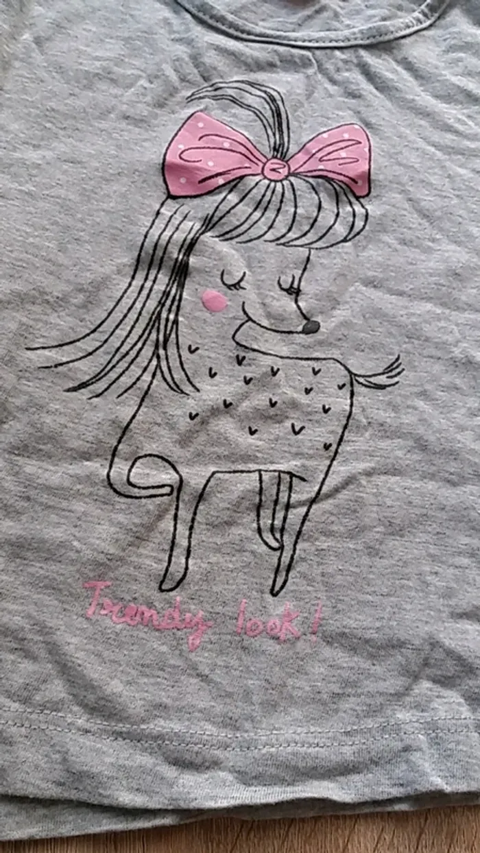 Tshirt manches longues Taille 3 ans - photo numéro 2
