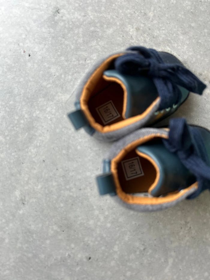 Chaussure bébé - photo numéro 4