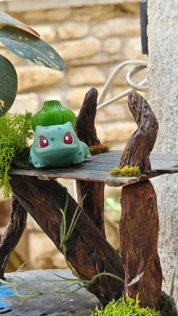 Super figurine Pokemon Nintendo Bulbizarre a roulement a bille