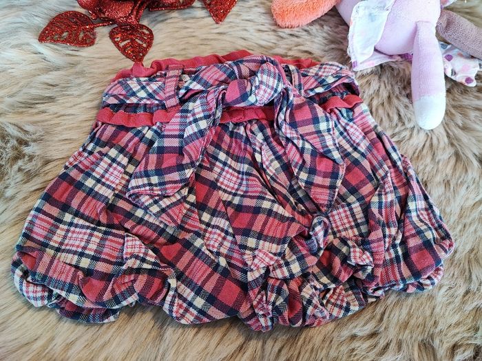 Jupe a carreaux rouge tape à l'oeil 3 mois - photo numéro 3