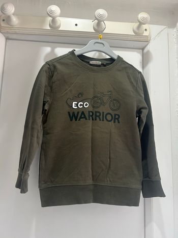 Pull garçon 8 ans